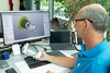  – Michael Dreer, fijnmechanicus bij DLR-RM: "De CAD/CAM-software <em>hyper</em>MILL van OPEN&nbsp;MIND is uiterst praktijkgericht en biedt krachtige technologieën. Je merkt dat de programma's zijn ontwikkeld door mensen die zelf ervaring hebben met machinale bewerkingen en bekend zijn met de problemen van complexe componenten."