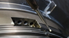 mechanical edge process (mep) | aerotech peissenberg | aéronautique spatial – Il convient d'ébavurer les bords de la « fente de chargement » de ce disque rotatif. Cette technique porte le nom de MEP (Mechanical Edge Process). Seul l'usinage 5&nbsp;axes avec <em>hyper</em>MILL<sup>®</sup> permet d'obtenir des processus de fabrication de haute précision.
