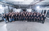 équipe | bam | moules outillages – La moyenne d’âge des 170 employés de MAB est de 35 ans. Ils sont ravis d’être des pionniers technologiques de l’alliance entre technique de production et numérique.